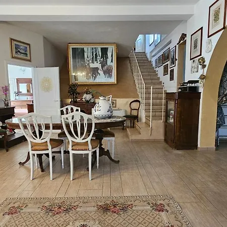Il Cigno Del Habitación en casa particular Passignano sul Trasimeno